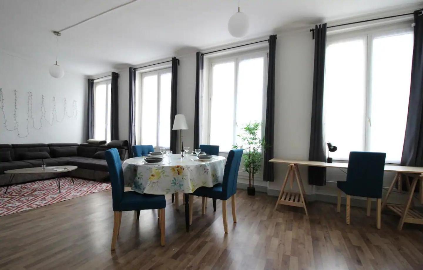L'Amour De La Paix - Centre-Ville - Jardin - Proche Gare - Tv65"Primevideo - Ambiance Tres Chaleureuse - Parking Gratuit Sous-Video Surveillance Proche - Gere Par Presta-Zen'Services Verdun-sur-Meuse Room photo
